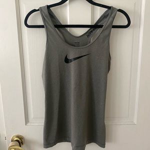 Nike gray workout tank